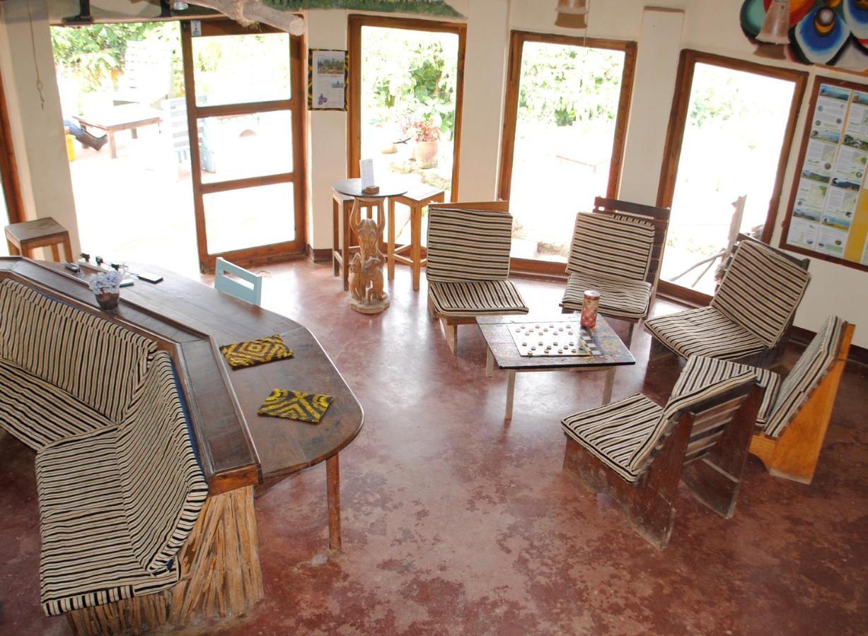 Mambo View Point Villa Ndungu Exterior photo